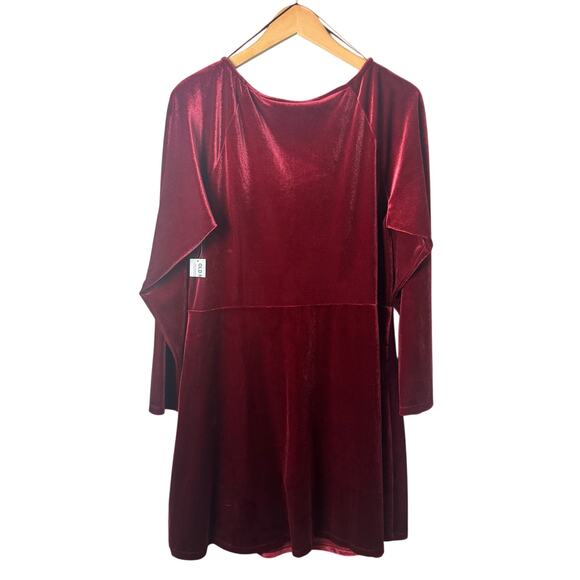 NWT Old Navy Red Velvet Dress Womens 2X Special Occasion Stretch Mini Minimalist - Picture 2 of 9